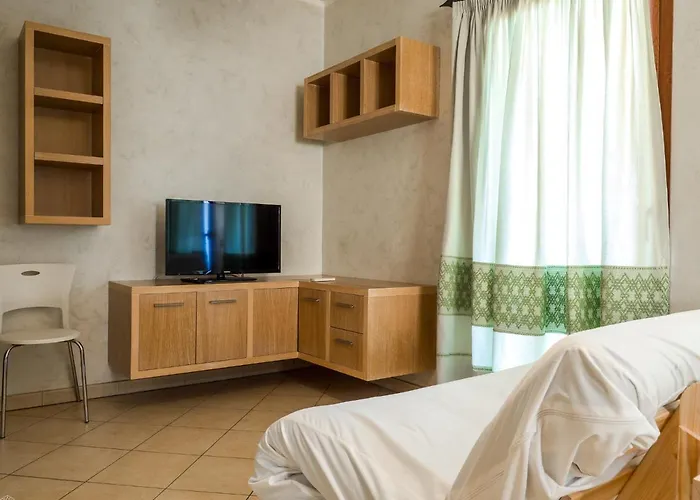 Jeremy House 53 - Klodge * Olbia